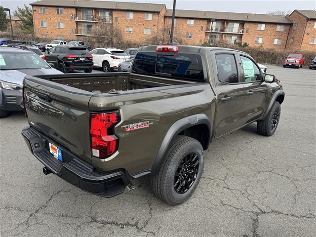 new 2025 Chevrolet Colorado car, priced at $42,015