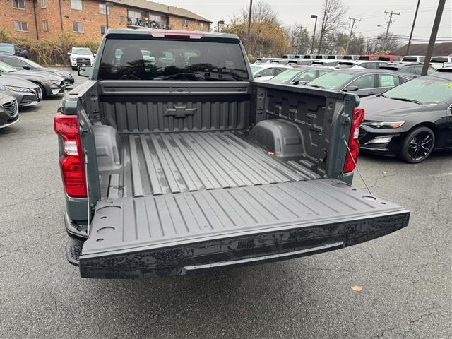 new 2025 Chevrolet Silverado 1500 car, priced at $51,720