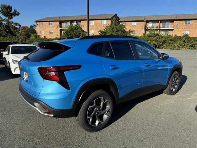 new 2025 Chevrolet Trax car, priced at $25,255