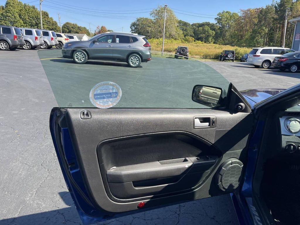 used 2006 Ford Mustang car, priced at $10,995