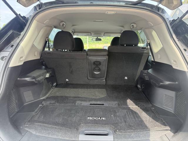 used 2015 Nissan Rogue car, priced at $11,395