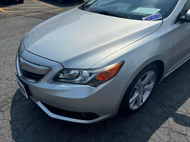 used 2013 Acura ILX car, priced at $11,495