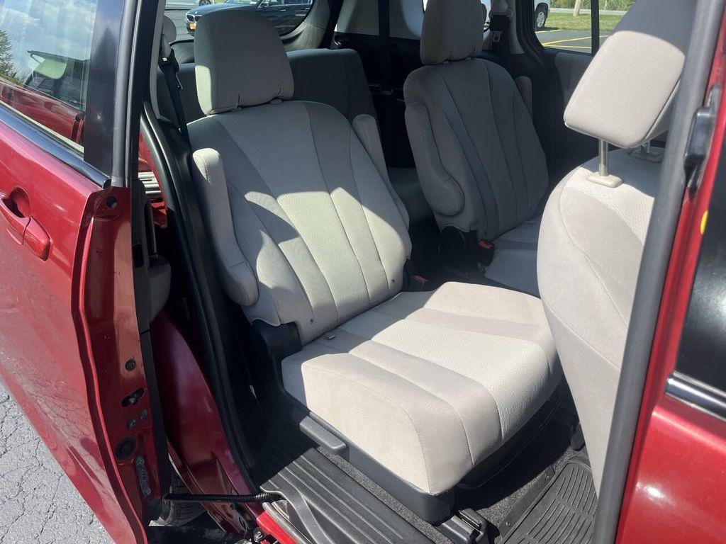 used 2014 Mazda Mazda5 car, priced at $8,195