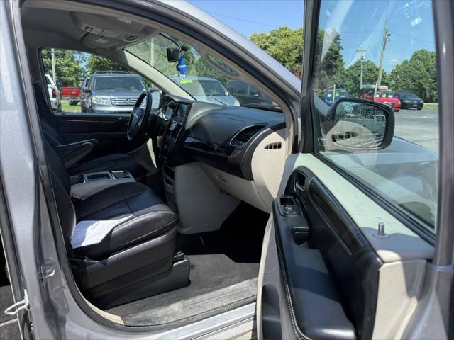 used 2015 Chrysler Town & Country car, priced at $10,995