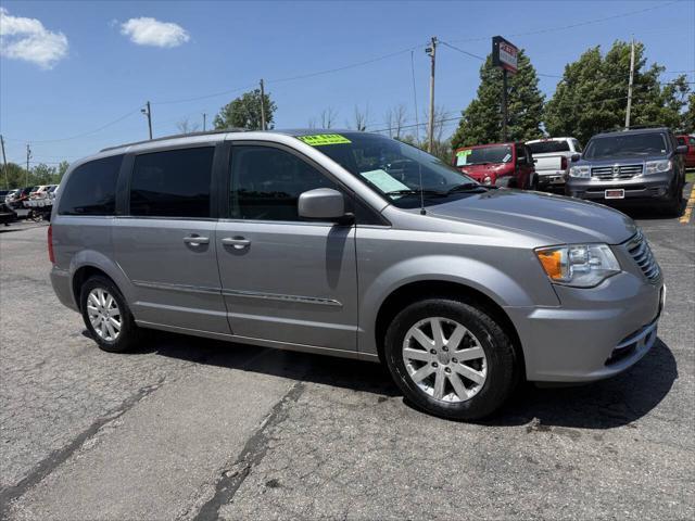 used 2015 Chrysler Town & Country car, priced at $10,995