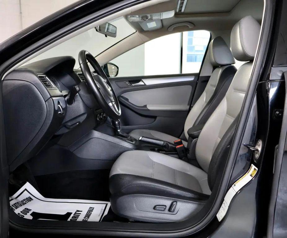 used 2013 Volkswagen Jetta Hybrid car, priced at $6,450
