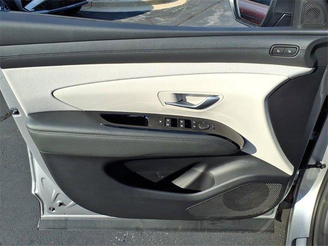 new 2025 Hyundai TUCSON Hybrid car, priced at $41,139