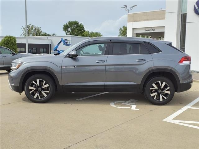 used 2021 Volkswagen Atlas Cross Sport car, priced at $23,900