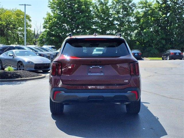used 2025 Kia Sorento car, priced at $40,995