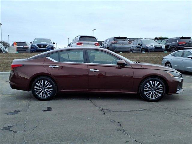 used 2023 Nissan Altima car, priced at $18,575