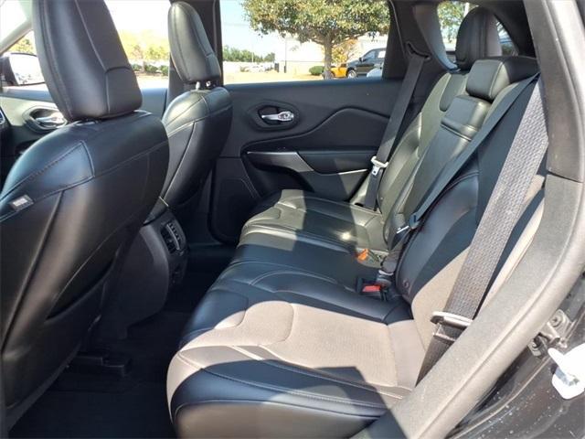 used 2019 Jeep Cherokee car, priced at $20,275