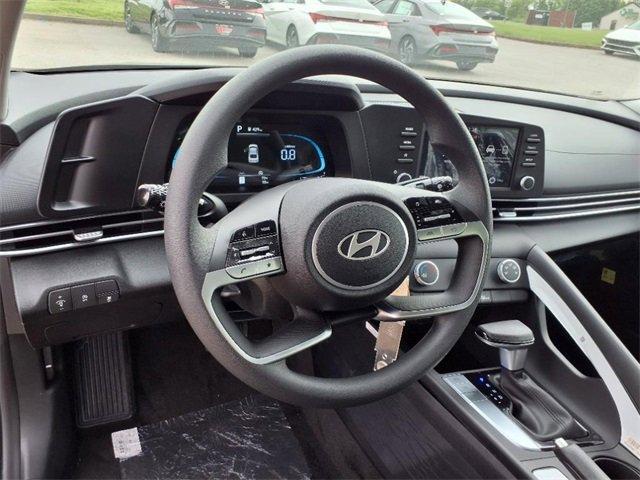 new 2025 Hyundai Elantra car, priced at $22,285