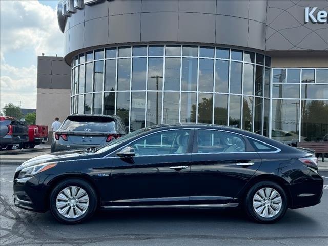 used 2016 Hyundai Sonata Hybrid car, priced at $12,100