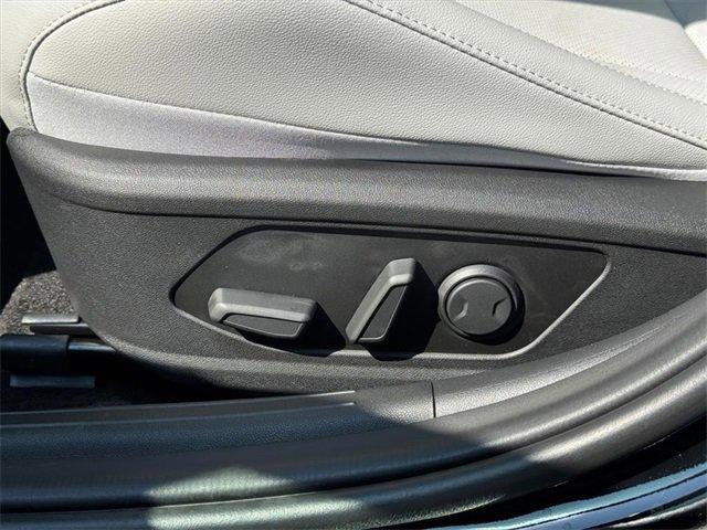 new 2025 Hyundai Elantra car, priced at $26,127