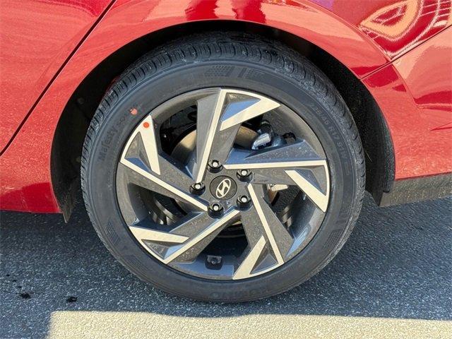 new 2025 Hyundai Elantra car, priced at $23,519