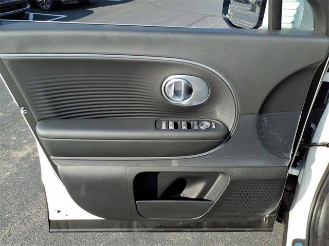 new 2026 Hyundai IONIQ 9 car, priced at $64,111