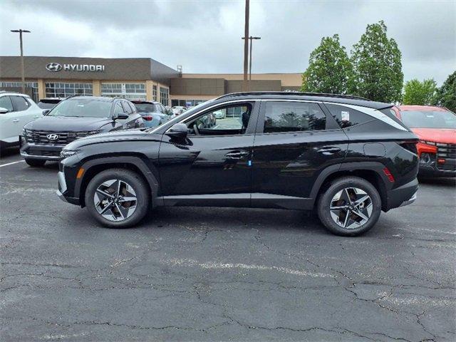 new 2025 Hyundai TUCSON Hybrid car, priced at $36,540