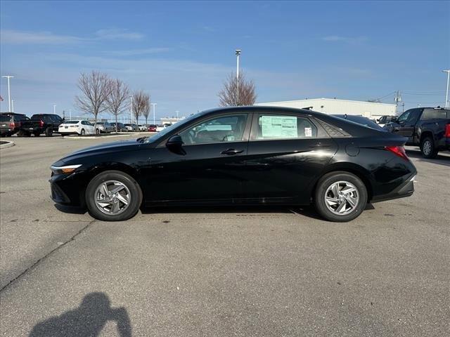 new 2025 Hyundai Elantra car, priced at $22,273