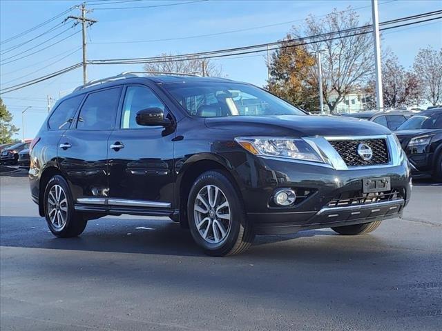 used 2016 Nissan Pathfinder car, priced at $14,995