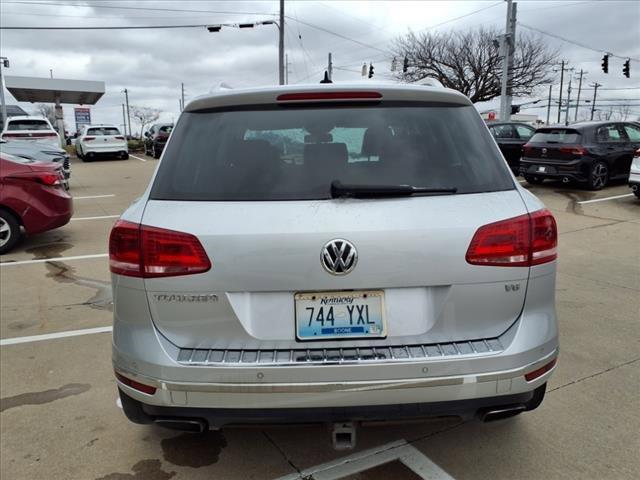 used 2016 Volkswagen Touareg car, priced at $12,490