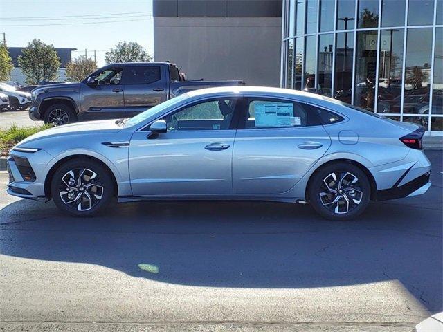 new 2024 Hyundai Sonata car, priced at $25,711