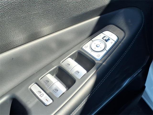 used 2023 Hyundai Santa Fe car, priced at $31,989