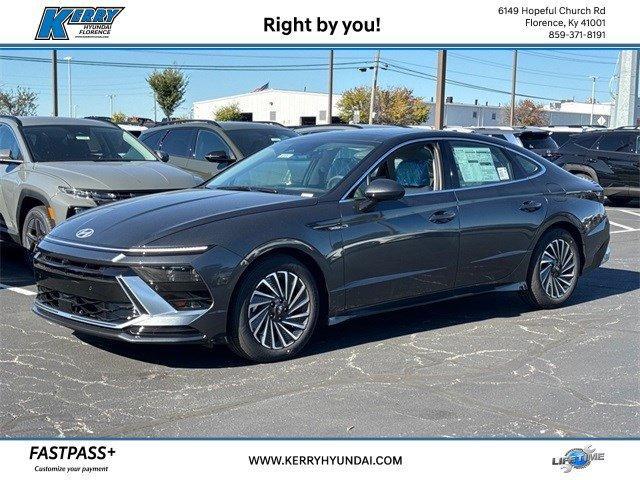 new 2026 Hyundai Sonata Hybrid car, priced at $39,320