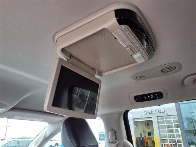 used 2017 Chrysler Pacifica car, priced at $11,995