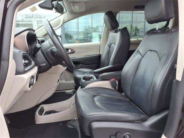 used 2017 Chrysler Pacifica car, priced at $11,995
