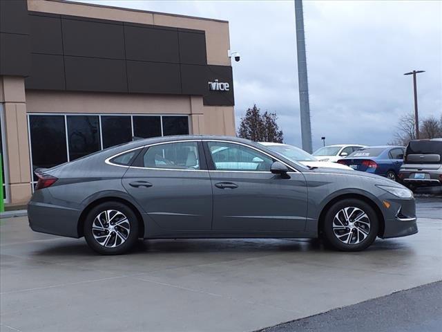 used 2022 Hyundai Sonata Hybrid car, priced at $21,568