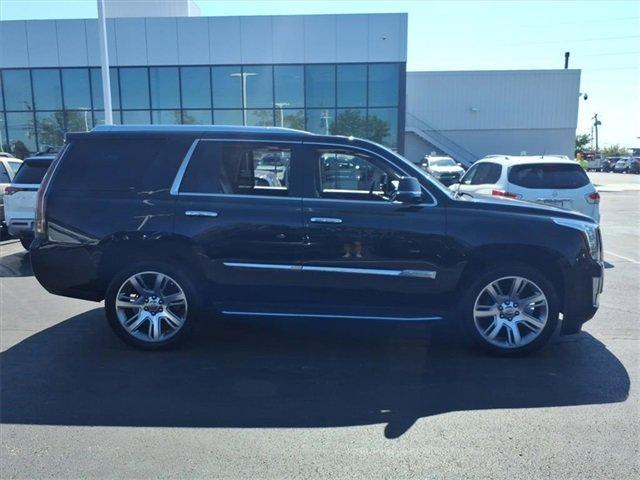 used 2015 Cadillac Escalade car, priced at $20,779