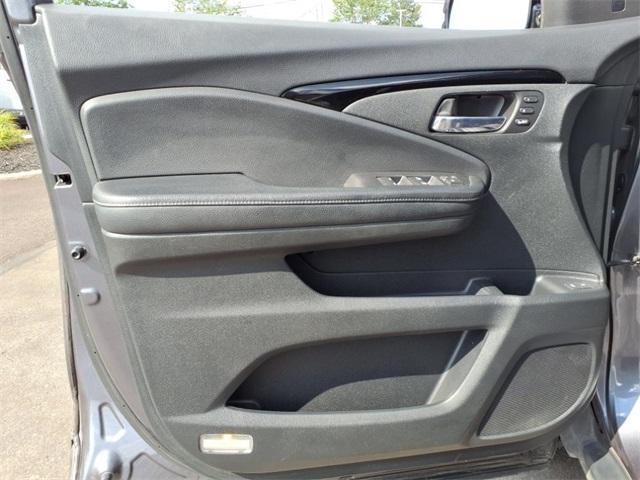 used 2019 Honda Pilot car, priced at $19,575