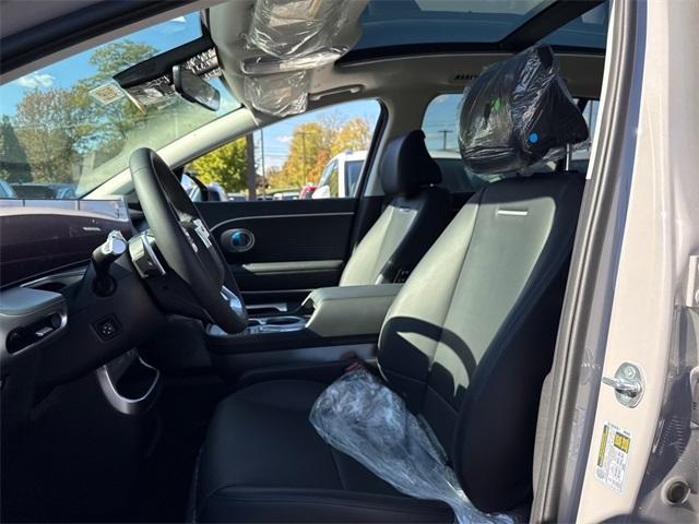 new 2026 Hyundai IONIQ 9 car, priced at $68,926