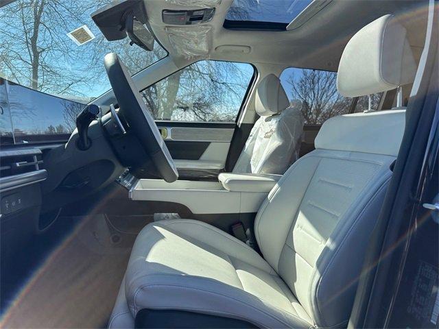 new 2025 Hyundai Santa Fe car, priced at $47,194
