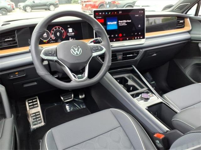 used 2025 Volkswagen Tiguan car, priced at $40,875