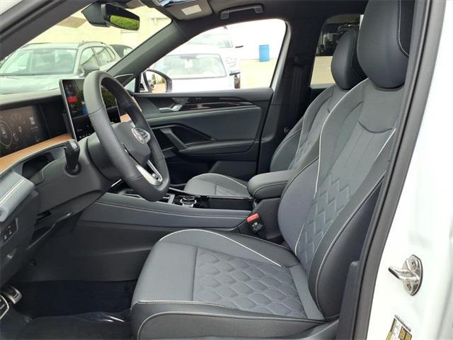 used 2025 Volkswagen Tiguan car, priced at $40,875