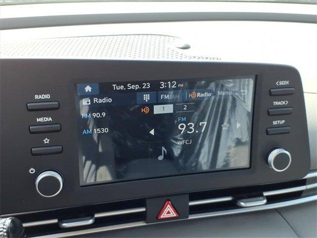 new 2025 Hyundai Elantra car, priced at $21,914