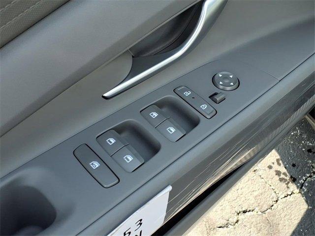 new 2025 Hyundai Elantra car, priced at $21,914