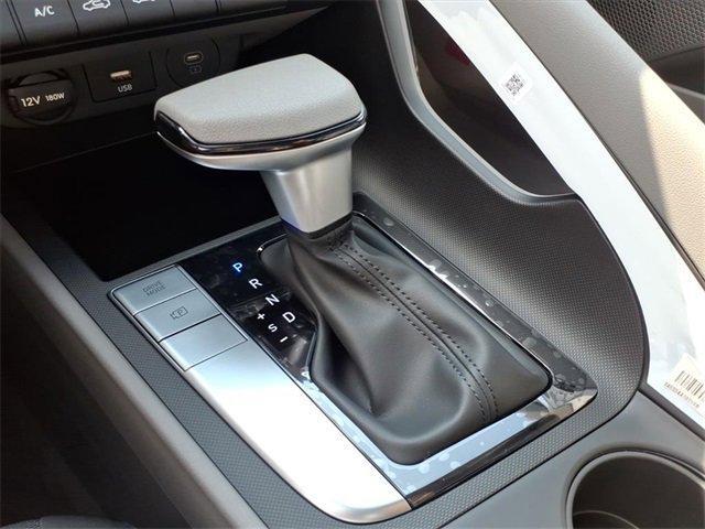 new 2025 Hyundai Elantra car, priced at $21,914