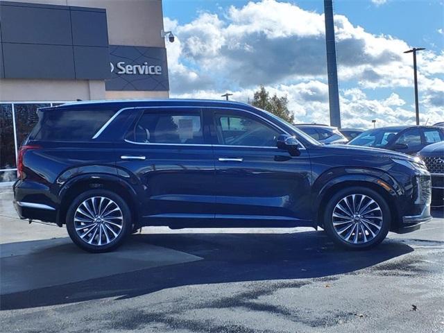 used 2023 Hyundai Palisade car, priced at $40,995