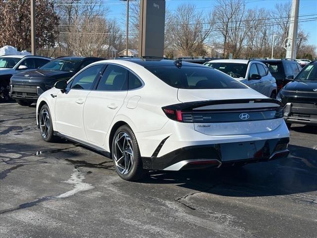 new 2025 Hyundai Sonata car, priced at $32,975