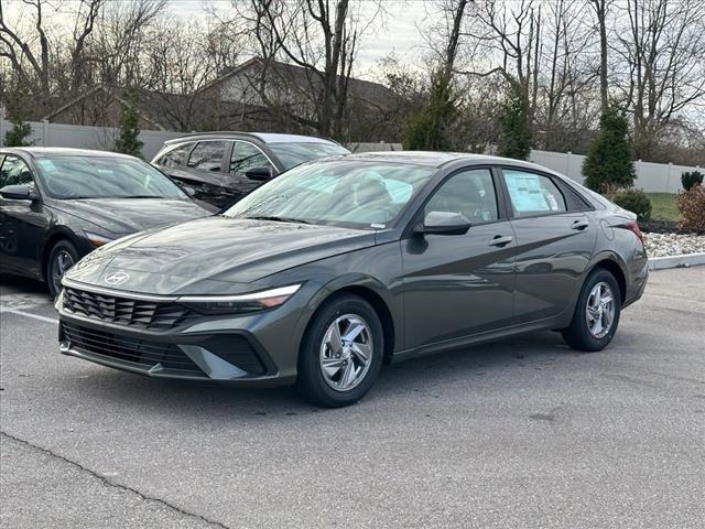 new 2025 Hyundai Elantra car, priced at $22,273