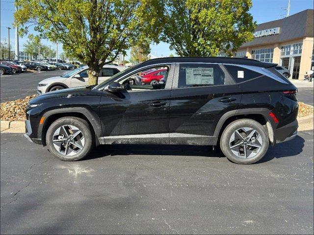 new 2025 Hyundai TUCSON Hybrid car, priced at $36,569