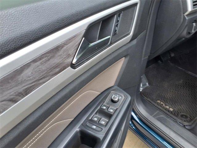 used 2021 Volkswagen Atlas Cross Sport car, priced at $16,995
