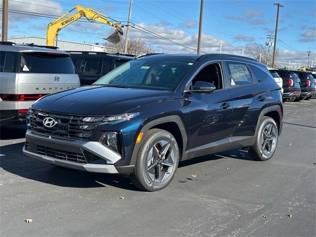 new 2025 Hyundai Tucson Hybrid car, priced at $36,995