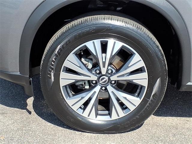 used 2022 Nissan Rogue car, priced at $17,425