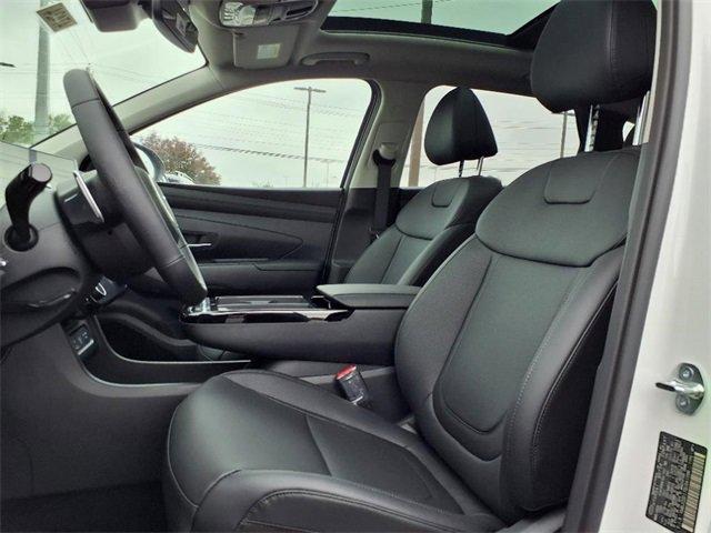 new 2025 Hyundai TUCSON Hybrid car, priced at $37,810