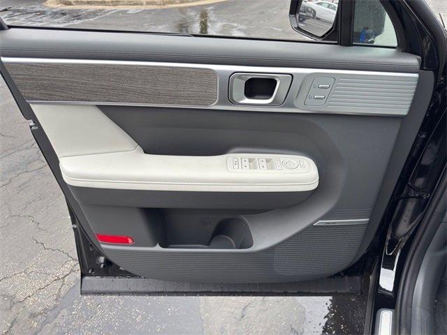 new 2025 Hyundai Santa Fe car, priced at $47,153