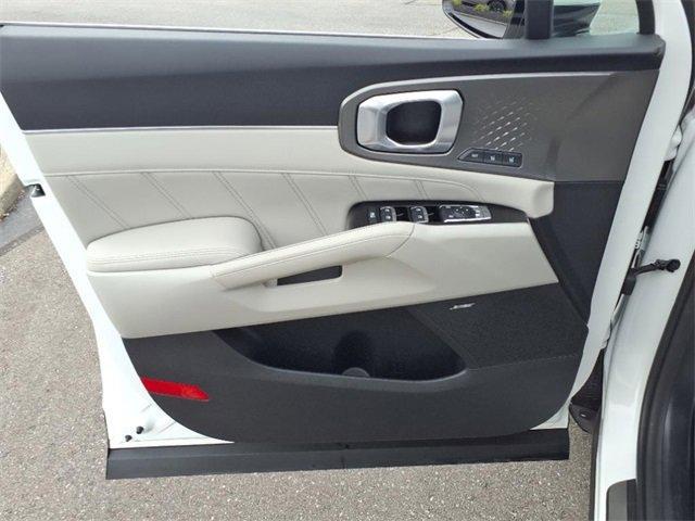 used 2022 Kia Sorento Plug-In Hybrid car, priced at $33,475