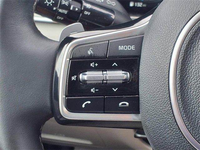 used 2022 Kia Sorento Plug-In Hybrid car, priced at $33,475